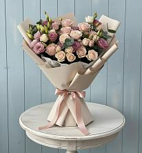 Букет цветов из:  Розы и Лизиантусы в Елках