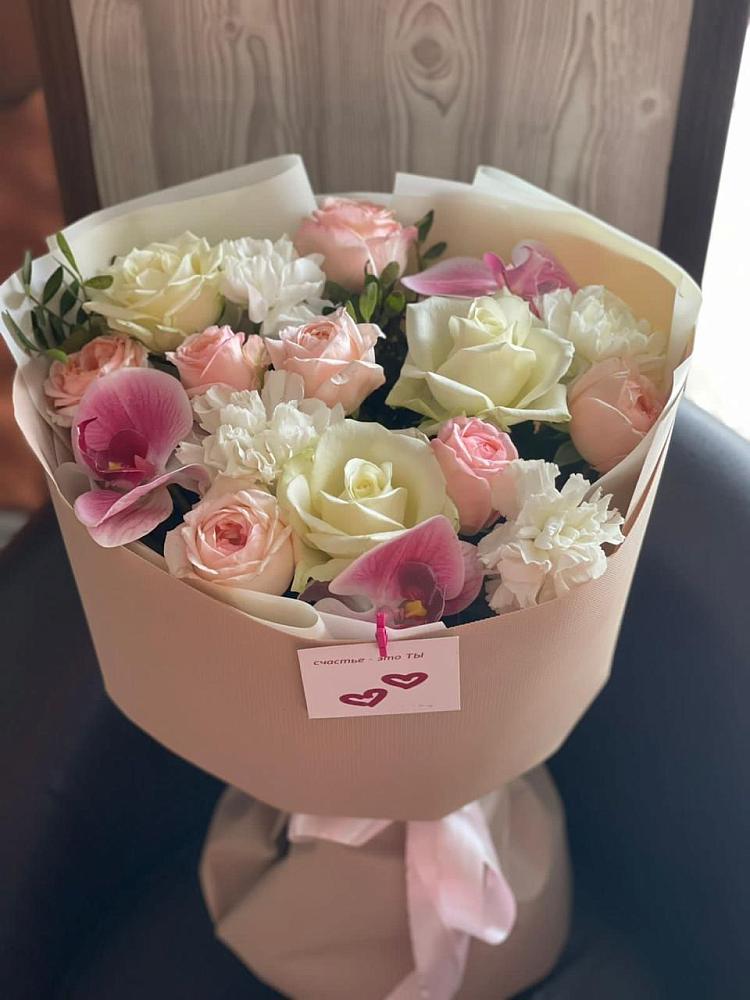 Букет цветов из: Орхидеи, Розы и Гвоздики в Елках