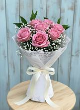 Букет цветов из:  Розы #REPLACE_PRED# Елках
