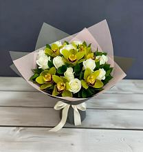 Букет цветов из:  Орхидеи и Розы в Елках