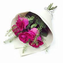 Букет цветов из:  Розы в Елках