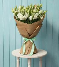 Букет цветов из:  Лизиантусы в Елках