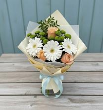 Букет цветов из:  Герберы, Розы и Хризантемы #REPLACE_PRED# Елках
