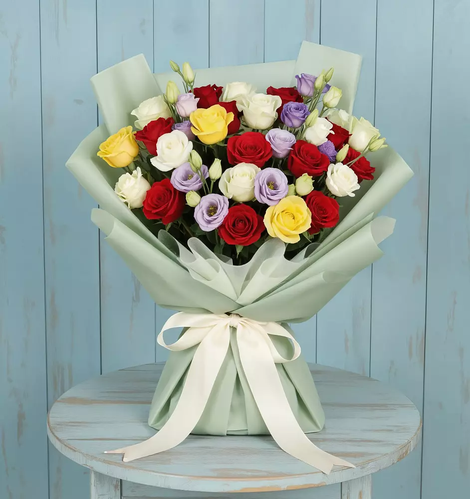 Букет цветов из: Розы в Елках