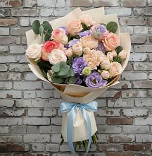 Букет цветов из:  Розы, Лизиантусы и Гвоздики в Елках