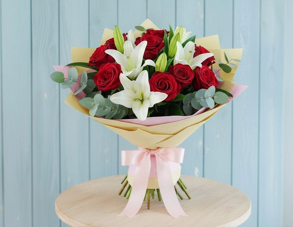 Букет цветов из: Лилии и Розы в Елках